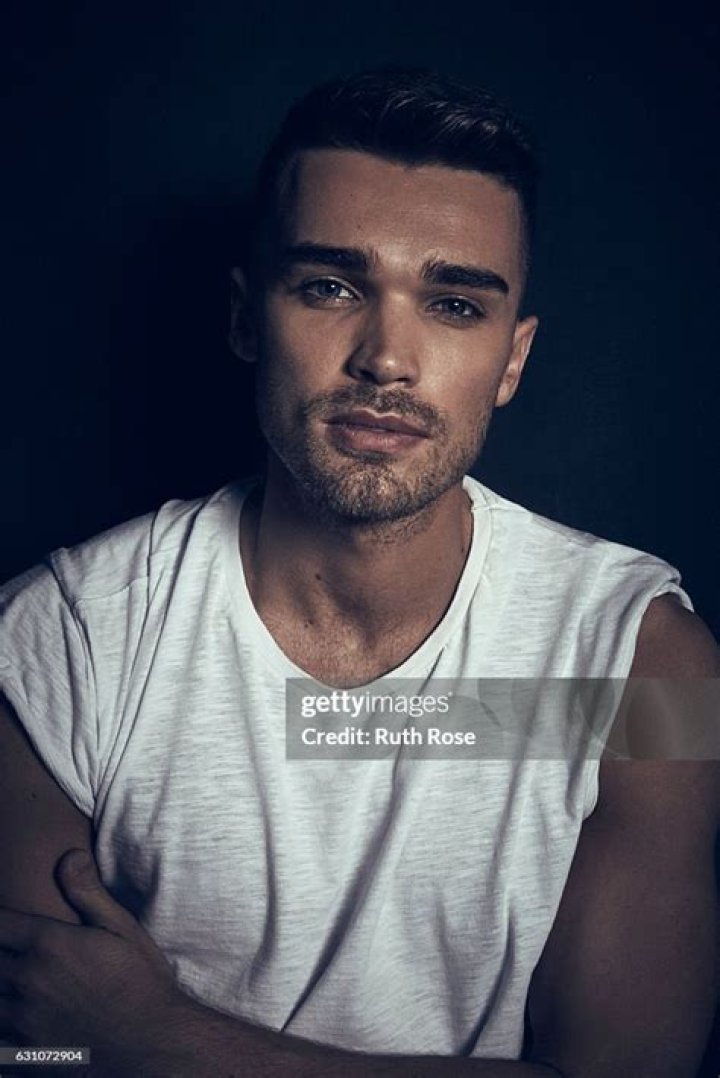 Josh Cuthbert Height, Weight, Age, Body Statistics