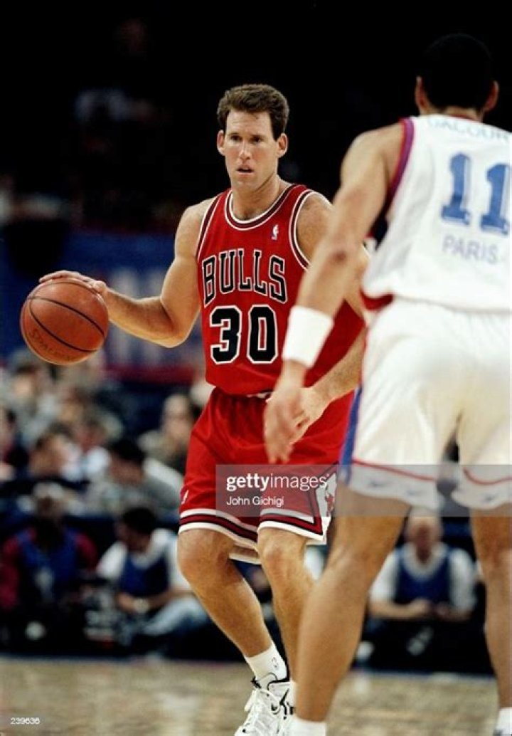Jud Buechler Biography- NHL player, Salary, Earnings, Contract, Net worth, Married, Relationship, Affair, Age, Height, Family, Girlfriend, Wife, Children
