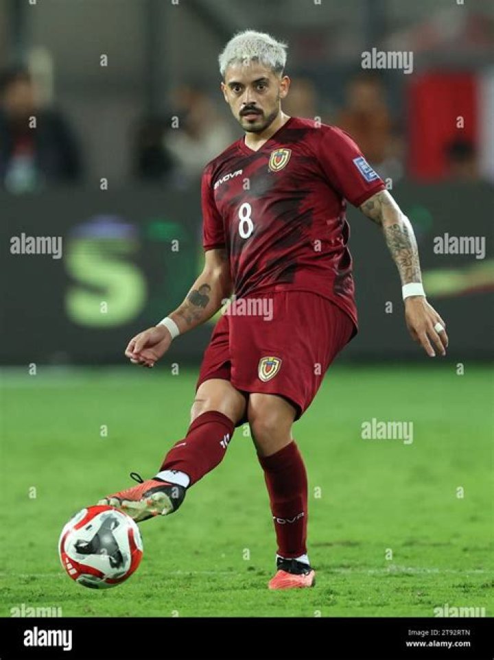 Junior Moreno Biography- Salary, Earnings, Net worth, Married, Relationship, Affair, Age, Height, Career, Dating, Children, Family