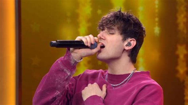 Hire JVKE for a Corporate Event or Performance Booking.