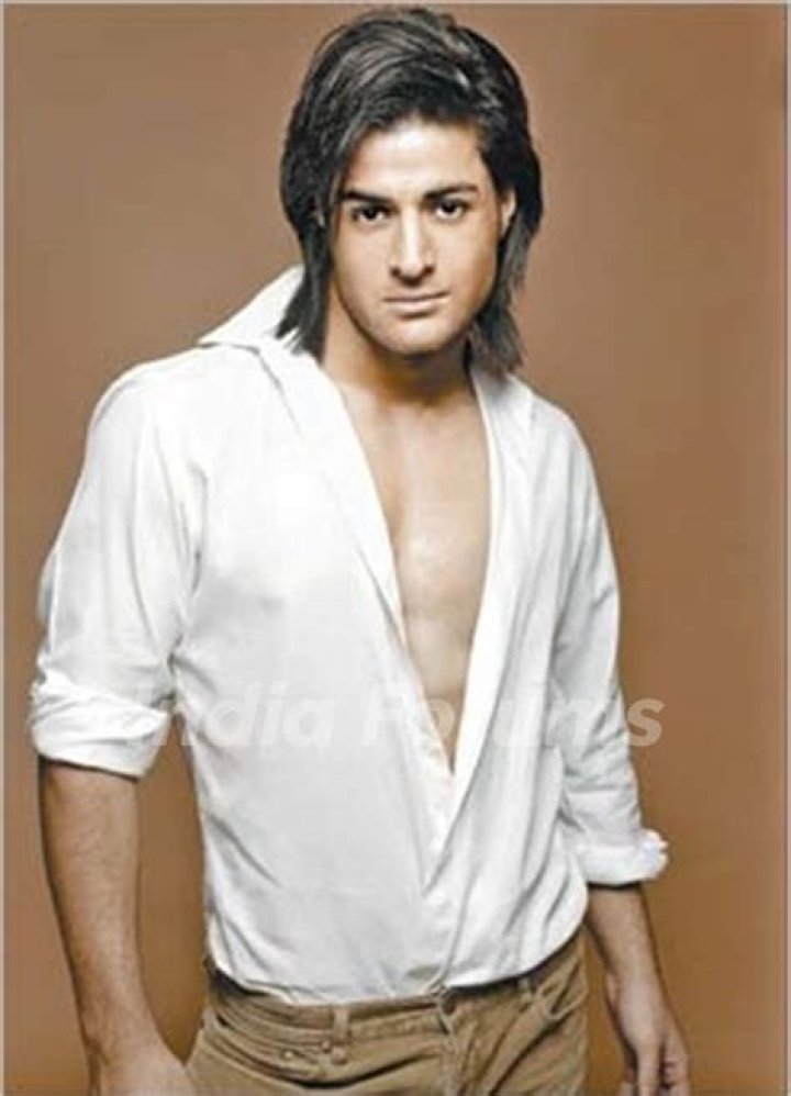 Karan Hukku Height, Weight, Age, Facts, Family