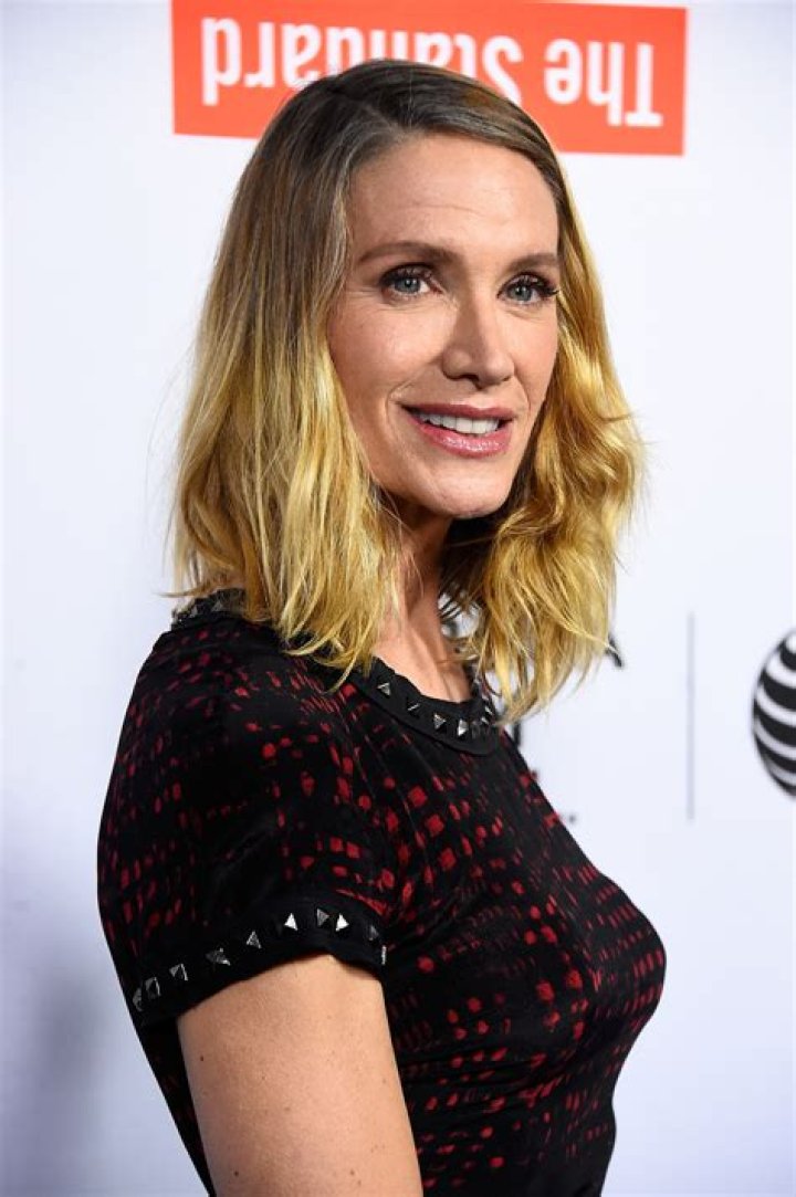 Kelly Lynch Net Worth | Celebrity Net Worth