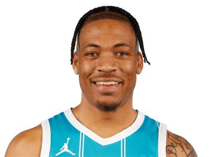 Florida forward Keyontae Johnson Career, Biography, Injury, Age, Family, Girlfriend, Earnings