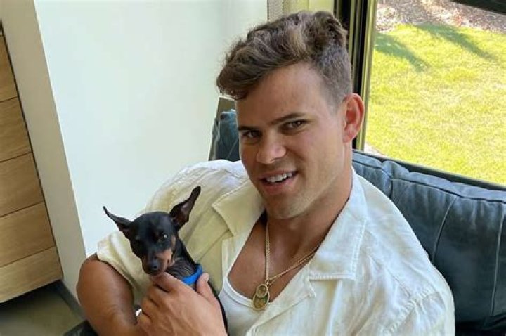 Kris Humphries Bio - girlfriend, salary, net worth, divorce, married, girlfriend pregnant