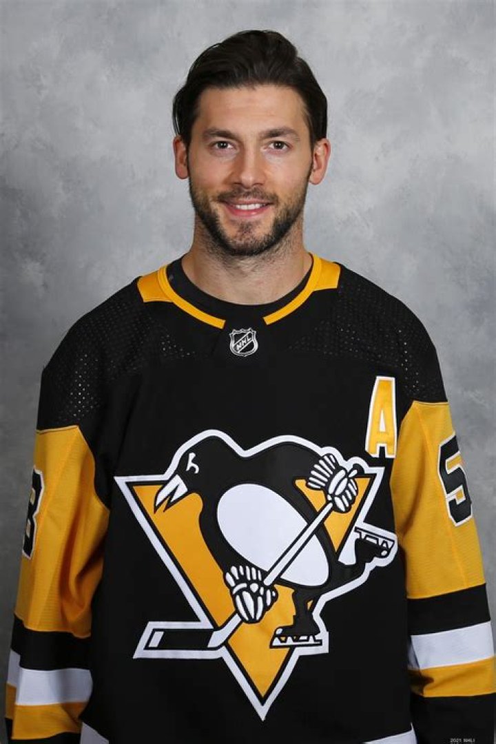 Kris Letang Bio-salary, net worth, earnings, married, wife, children, dating, career