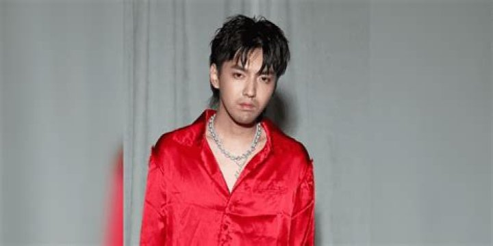 Kris Wu Height, Weight, Age, Body Statistics