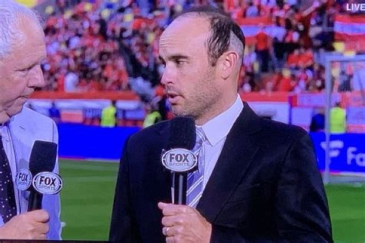 Landon Donovan Bio - height, career, married, girlfriend, net worth, salary, MLB,