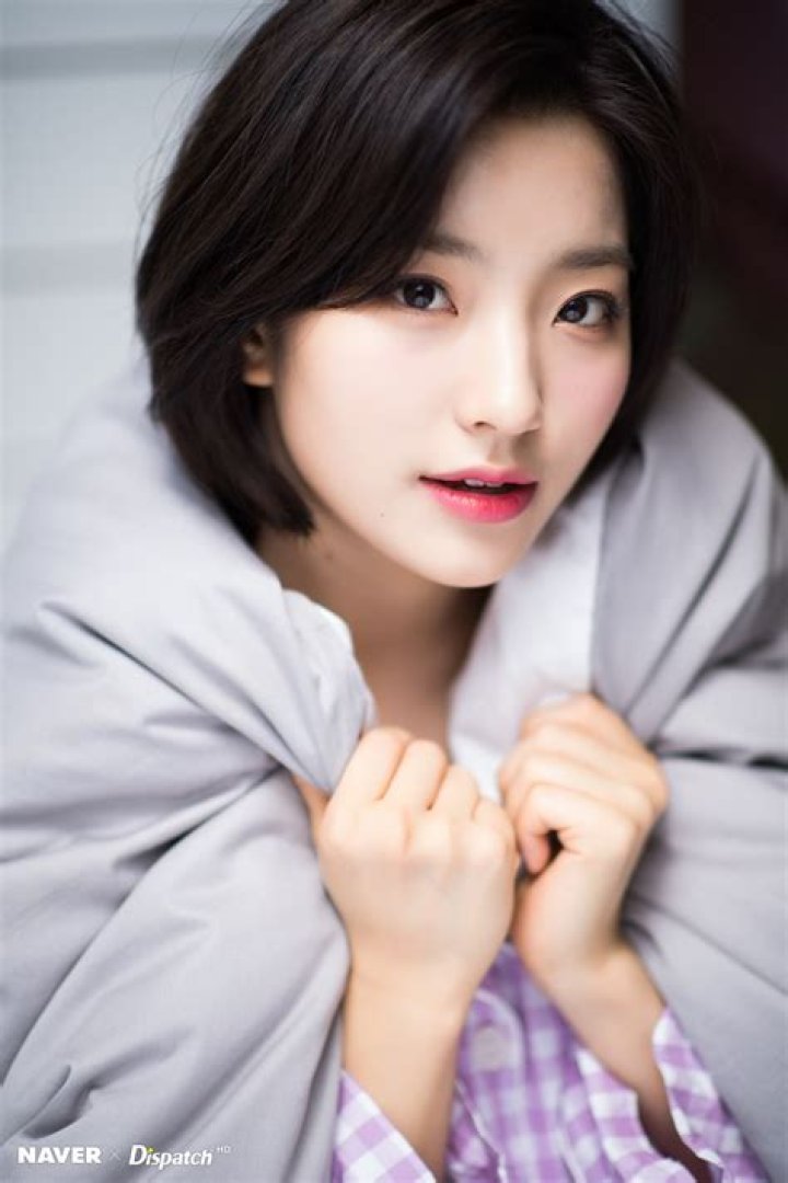 Lee Sae-rom Height, Weight, Age, Body Statistics