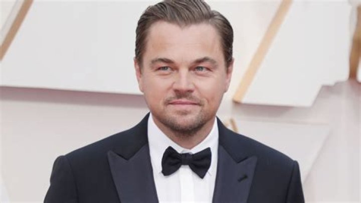 Leonardo DiCaprio Height, Weight, Age, Girlfriend, Facts, Biography
