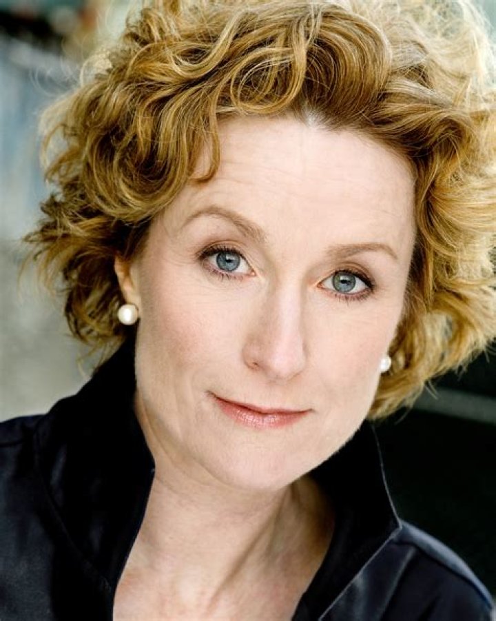 Lisa Banes Height, Weight, Age, Body Statistics