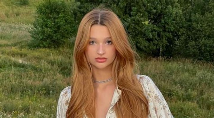 Liza Anokhina Height, Weight, Age, Boyfriend, Family, Facts, Biography