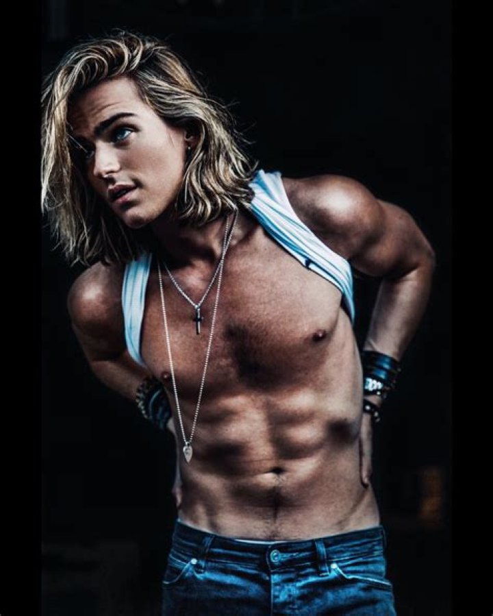 Luke Eisner Height, Weight, Age, Girlfriend, Family, Facts, Biography