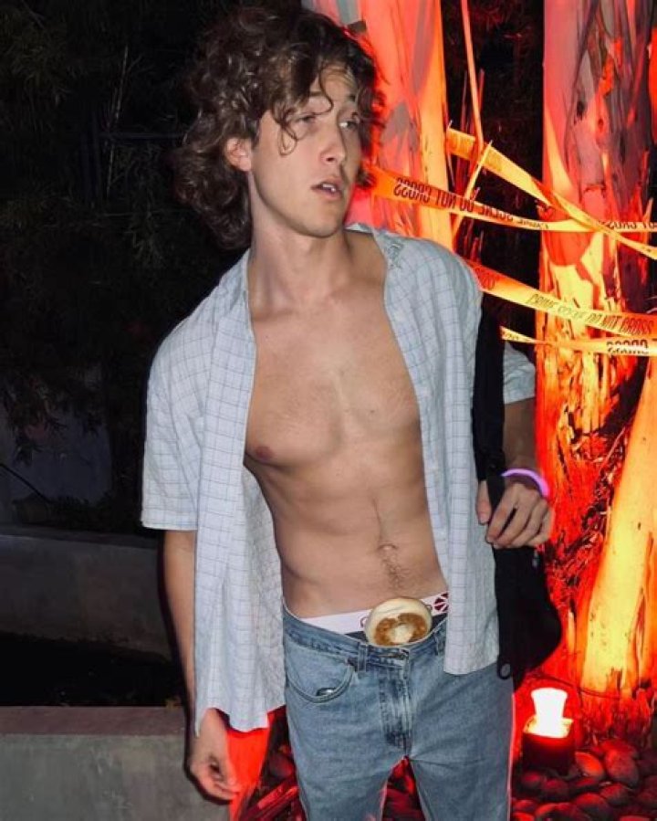 Luke Mullen Height, Weight, Age, Body Statistics