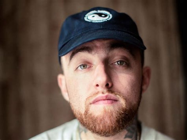 Mac Miller Height, Weight, Age, Girlfriend, Family, Facts, Biography