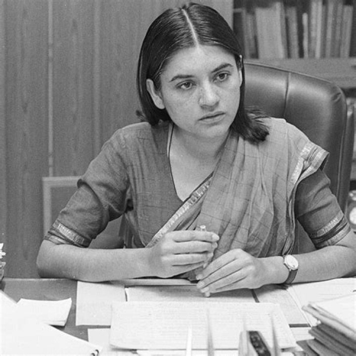 Maneka Gandhi Height, Weight, Age, Facts, Biography