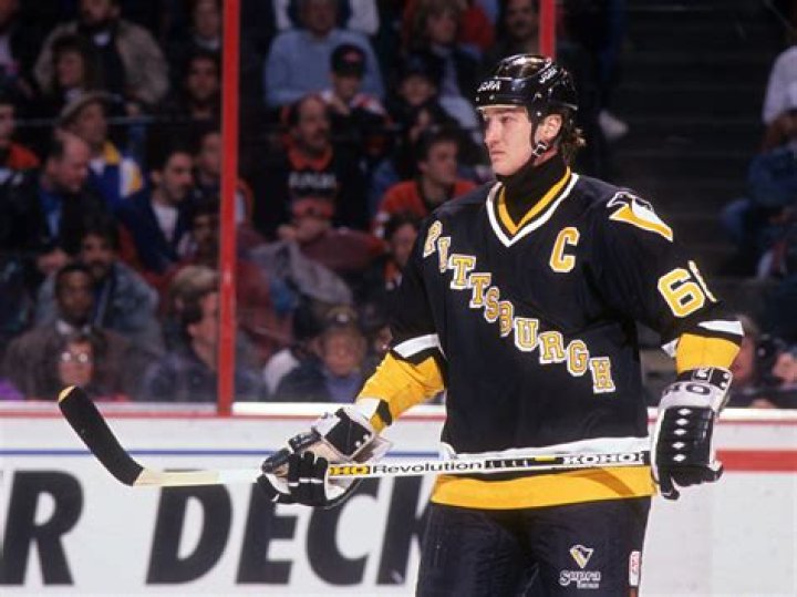 Mario Lemieux | Bio-salary, net worth, married, affair, dating, children, career, bio, wife, girlfriend, relationship, family, age, children