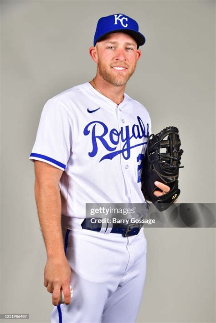 2015 MLB draftee, Matt Beaty is married to Jesica Beaty; How much is his net worth and salary?