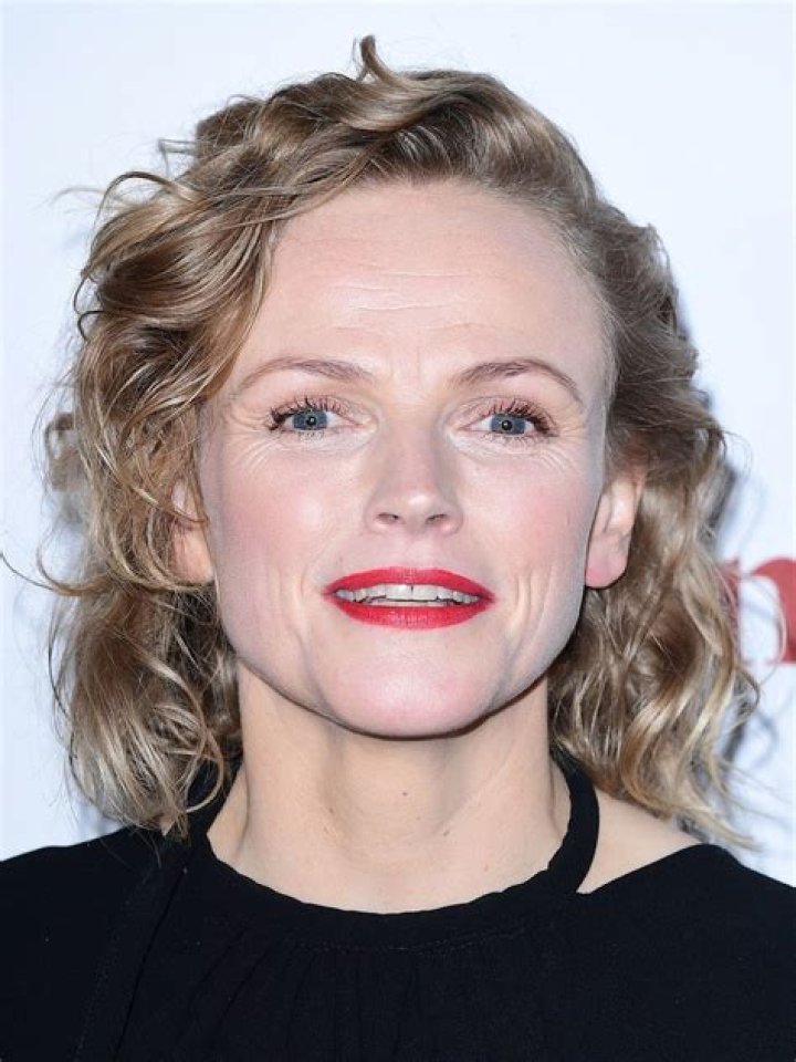Maxine Peake Height, Weight, Age, Body Statistics