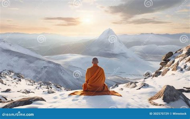 The 6 Best Meditation Styles for Relieving Stress If You're Over 50