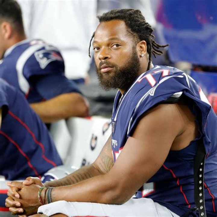 Michael Bennett NFL Career Stats and Salary (Bio, Age, Affair, Wife, Children, Net worth)