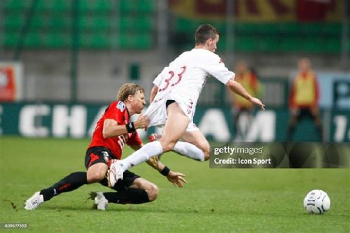 Miralem Pjanic Childhood Story Plus d'actualité biographique