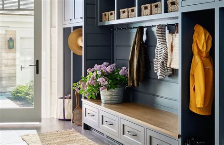 20 Budget-Friendly and Stylish Mudroom Ideas