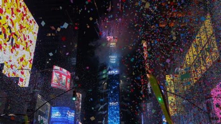 The Best New Year's Day 2020 TV Marathons to Watch