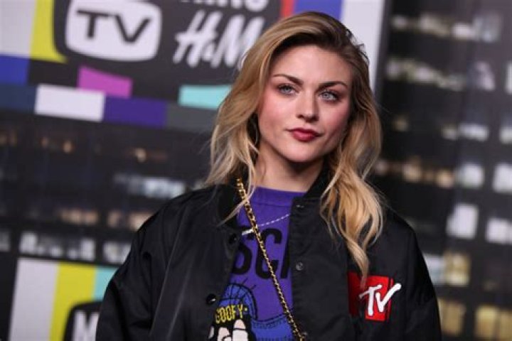 See Frances Bean Cobain at 28, a Year Older Than Her Dad Was When He Died