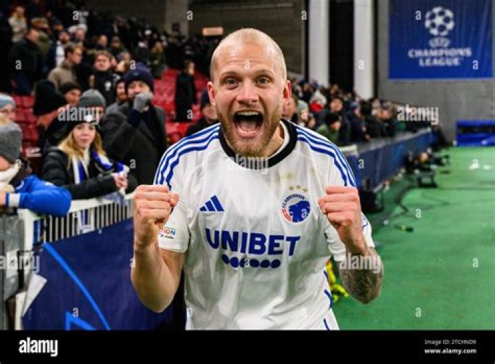 Bio, Age, Net Worth, Salary, Market Value, Stats, Transfer, Married, & Wife