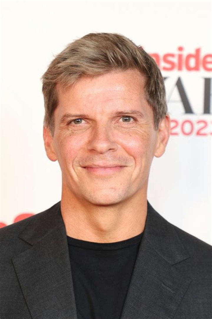 Nigel Harman Height, Weight, Age, Net Worth, Wife, Biography