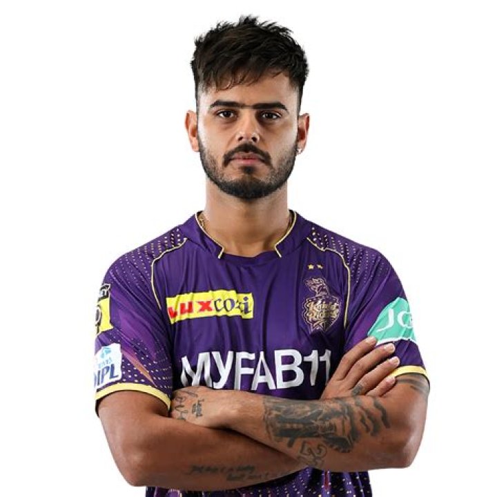 Nitish Rana Height, Weight, Age, Family, Facts, Spouse, Biography