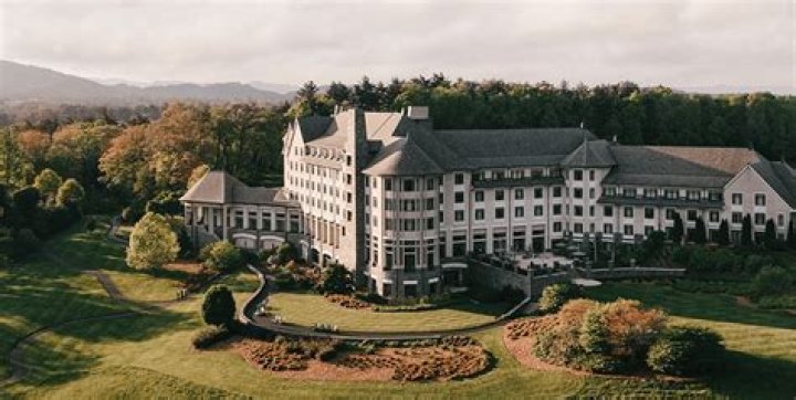 North Carolina's Stunning Biltmore House Valued At $300 Million