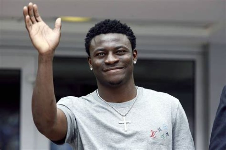 Obafemi Martins Net Worth | Celebrity Net Worth