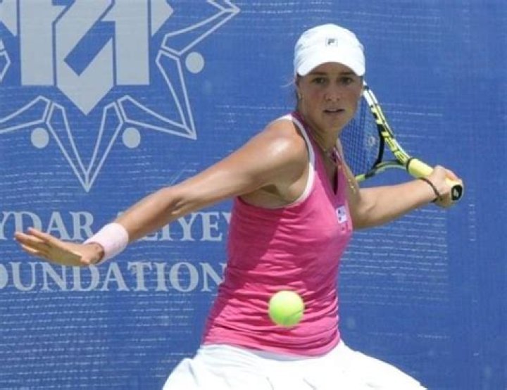 Oksana Kalashnikova Height, Weight, Age, Facts, Biography