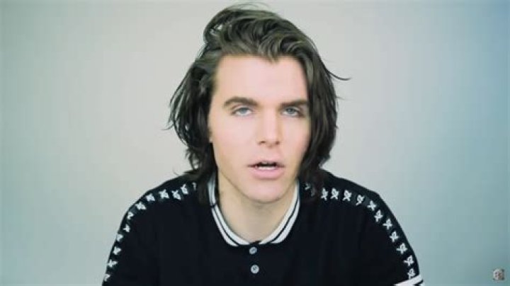 Onision Height, Weight, Age, Spouse, Family, Facts, Biography