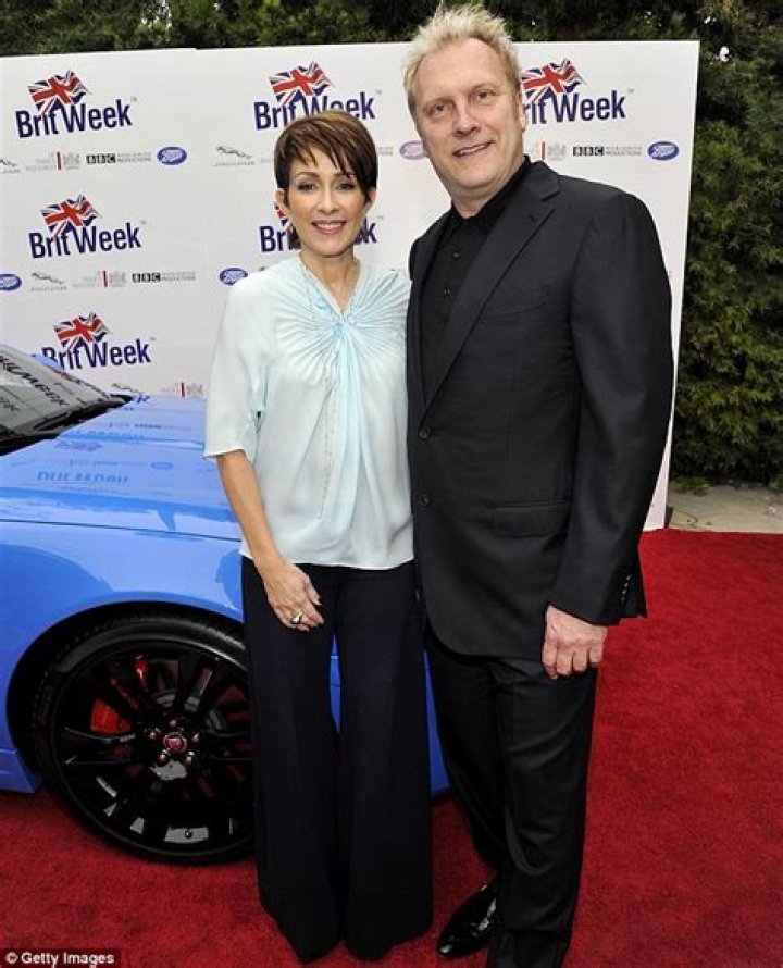 The Inside Out Podcast With Paul Mecurio: Patricia Heaton – “Everybody Loves Raymond,” “The Middle” & Director/Husband David Hunt – “Versailles.”