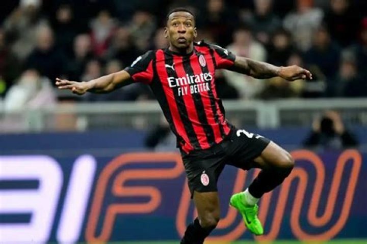 Pervis Estupinan's Biography, Parents, Net Worth, Salary, Earnings, Career, Stats, Relationship Status, Girlfriend