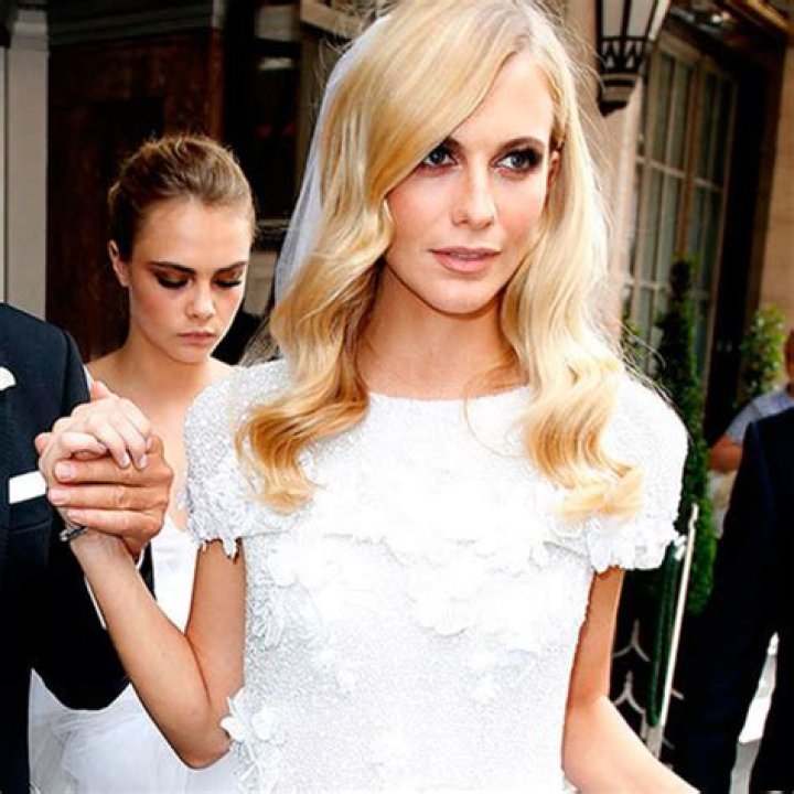 Poppy Delevingne Height, Weight, Age, Boyfriend, Facts, Biography