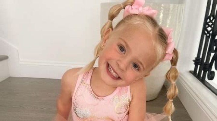 Posie Rayne LaBrant Height, Weight, Family, Education, Facts