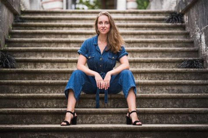 Huskies forward Rachel Hill Salary and Net worth (Bio, Age, Family, Affair, Boyfriend, Height)