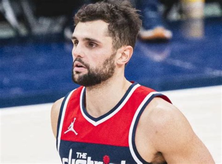 Raul Neto, Biography, salary, net worth, contract, NBA, Basketball, Personal life, girlfriend, Affair, height