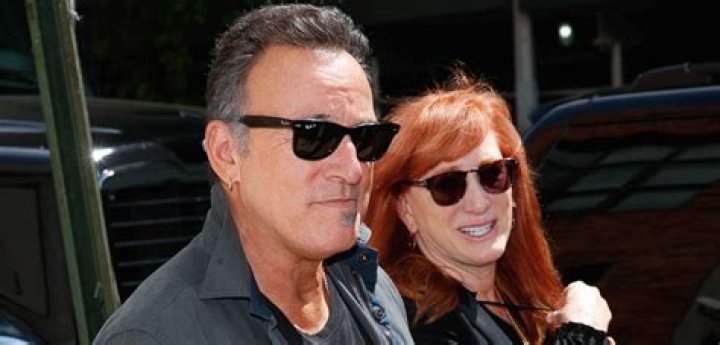 Report: Bruce Springsteen And Patty Scialfa Contract COVID-19