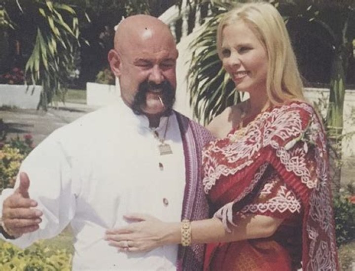 Robin Vernon wiki- bio, age, plastic surgery, married life, divorce from husband Ted Vernon.