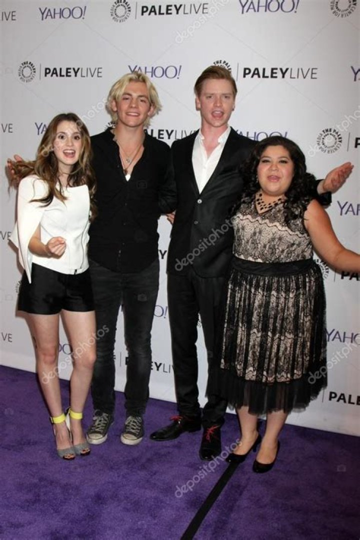 ROSS LYNCH, RAINI RODRIGUEZ, LAURA MARANO, CALUM WORTHY, CODY CHRISTIAN – Celeb Secrets