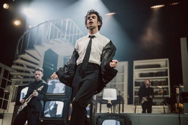 Ross MacDonald (Bassist) Height, Weight, Age, Girlfriend, Biography