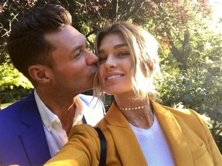 Ryan Seacrest’s Girlfriend Shayna Taylor’s Healthy Diet Tips