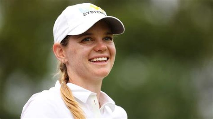 LPGA Golfer Sarah Schmelzel (Bio, Stats, Career Earnings, Net Worth, Sponsors, Boyfriend, Relationships)