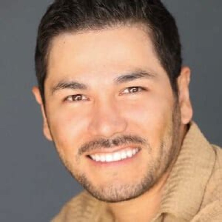 Sdiezzel Height, Weight, Age, Spouse, Biography, Family, Facts