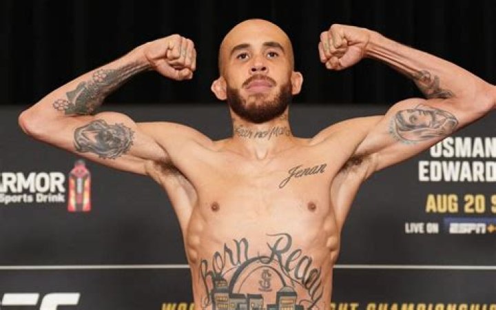 Sean Woodson MMA Stats and UFC Salary; Know his Married Life, Wife, Children, and Family