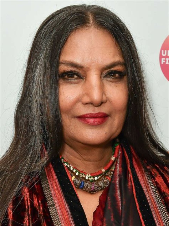 Shabana Azmi Height, Weight, Age, Spouse, Family, Facts, Biography